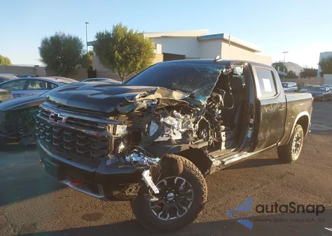 2024 Chevrolet Silverado 1500 4Wd Short Bed Zr2 z USA, uszkodzony, nr VIN 3GCUDHEL2RG364436